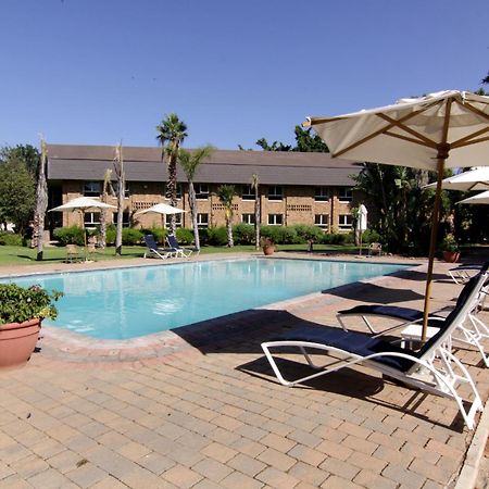 Cresta Lodge Gaborone Exteriör bild