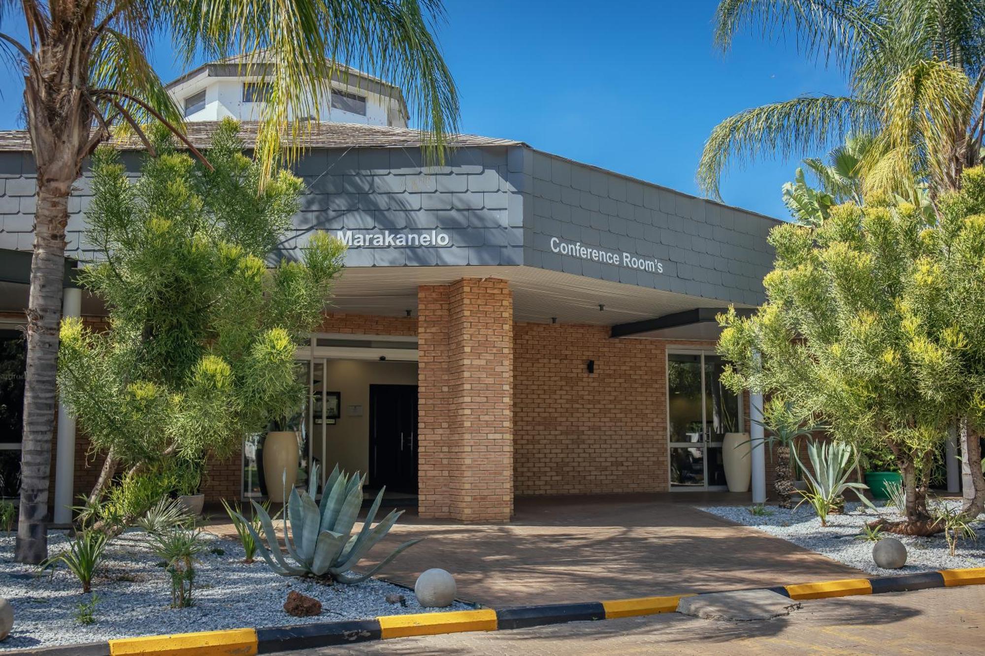 Cresta Lodge Gaborone Exteriör bild
